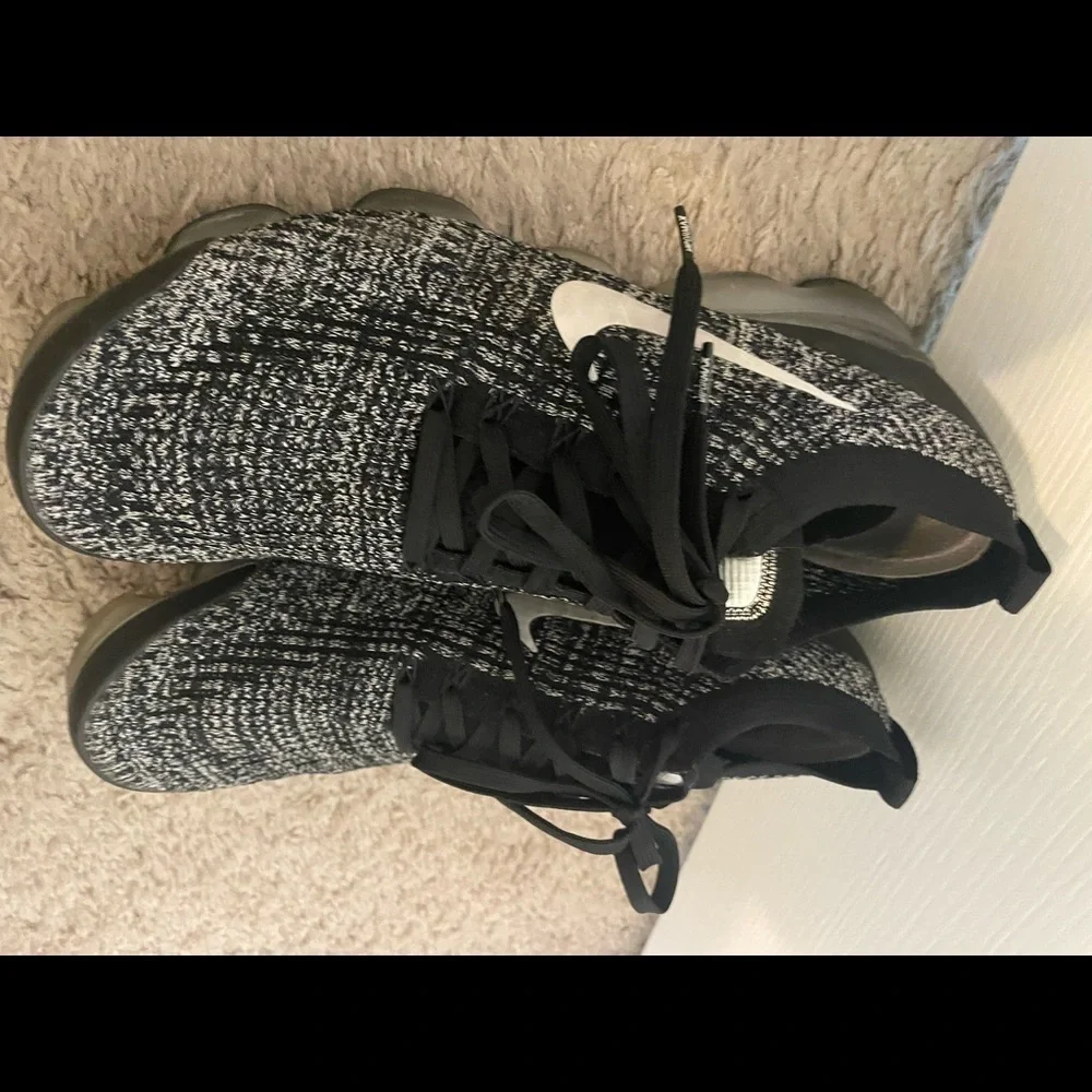 Nike Air VaporMax Flyknit 3 Oreo 2019 - AJ6900-002 Men’s Size 11.5 -See Photos